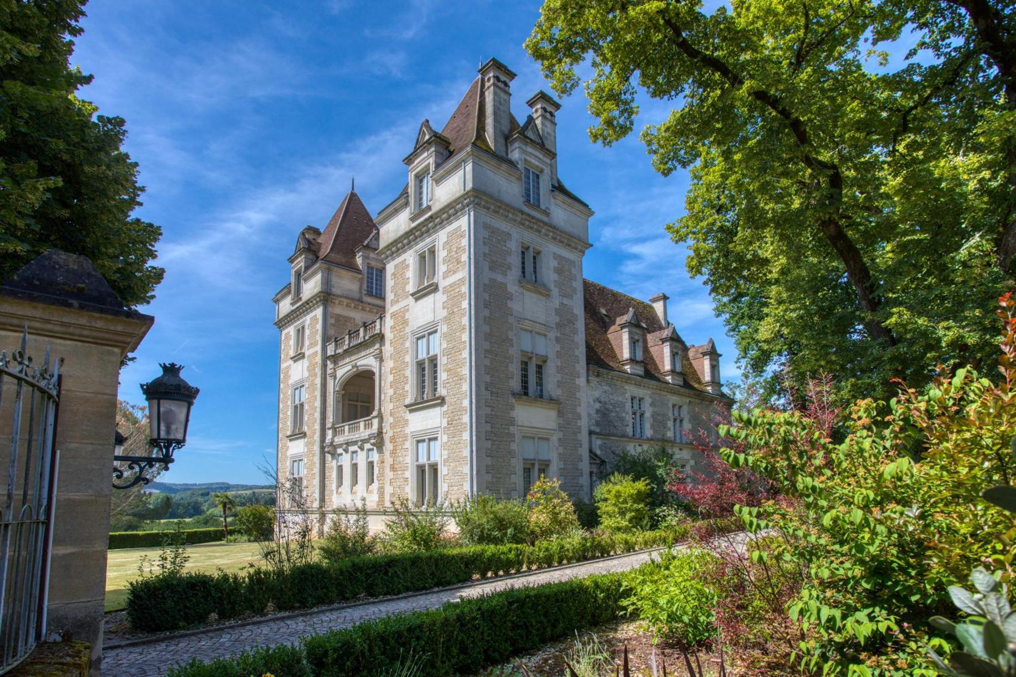 Domaine du Château de Monrecour - Hôtel et Restaurant - Proche Sarlat Saint-Vincent-de-Cosse Exterior foto