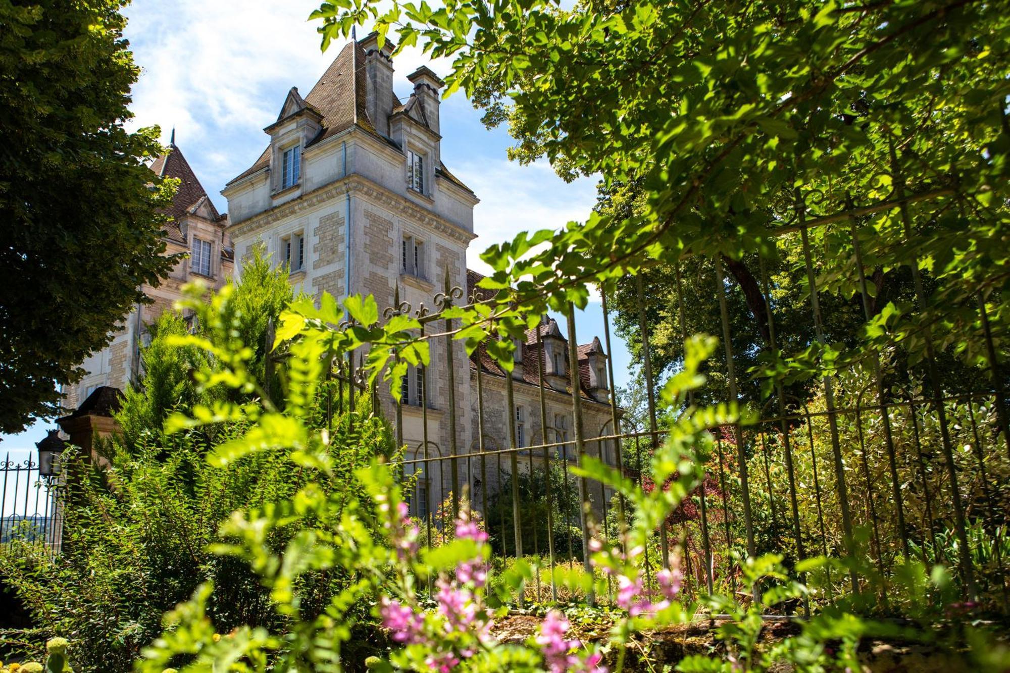 Domaine du Château de Monrecour - Hôtel et Restaurant - Proche Sarlat Saint-Vincent-de-Cosse Exterior foto