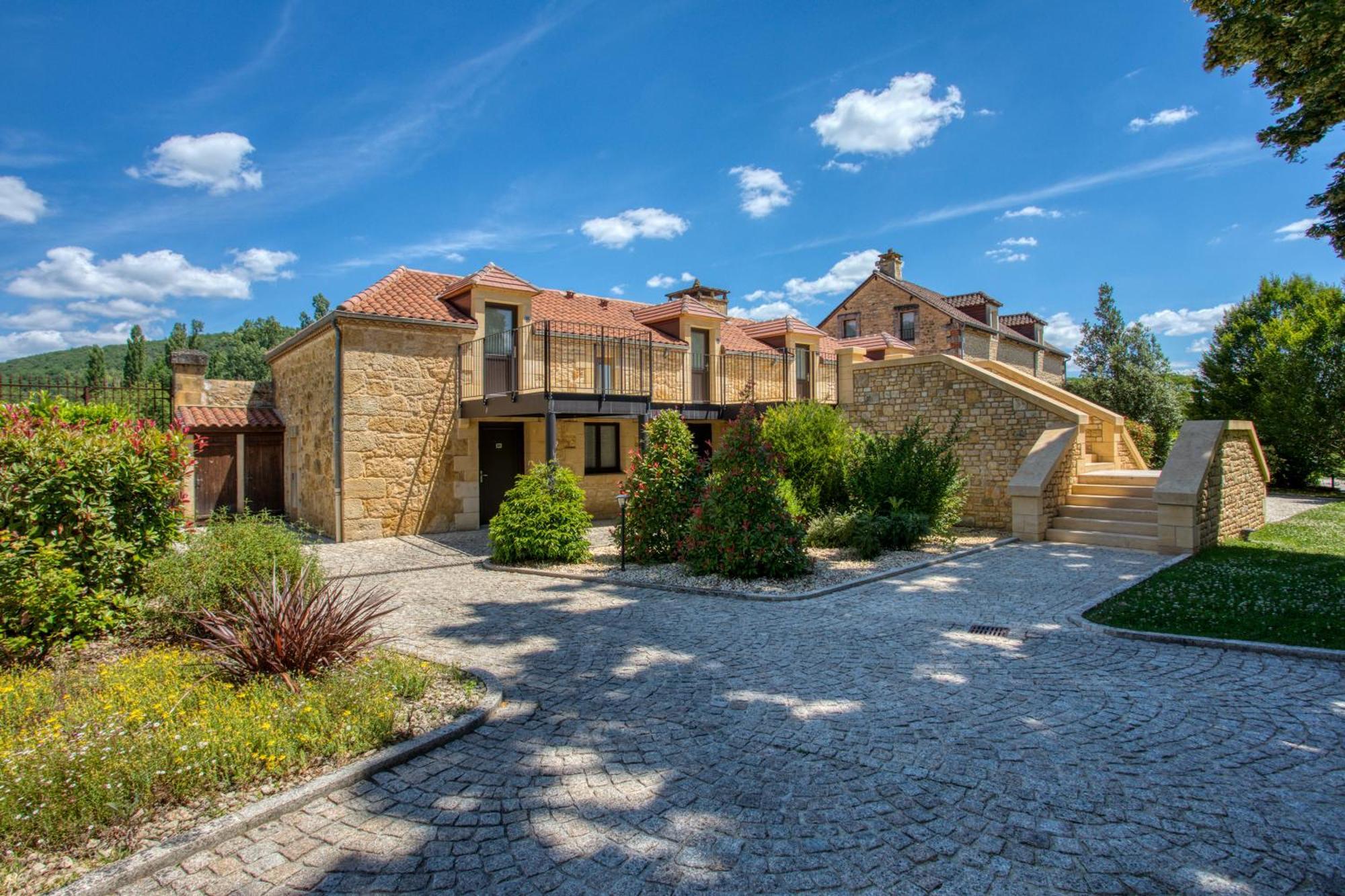 Domaine du Château de Monrecour - Hôtel et Restaurant - Proche Sarlat Saint-Vincent-de-Cosse Exterior foto